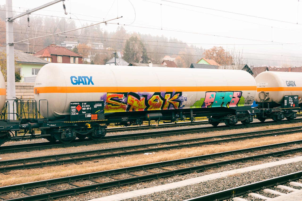 brand-03